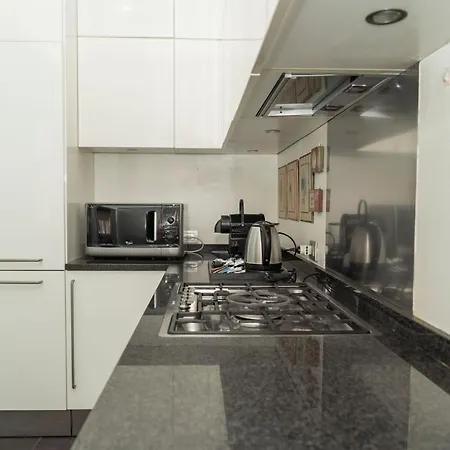 Trilocale Centro, Esclusivo 100 Mq Con 3 Balconi Apartamento Como